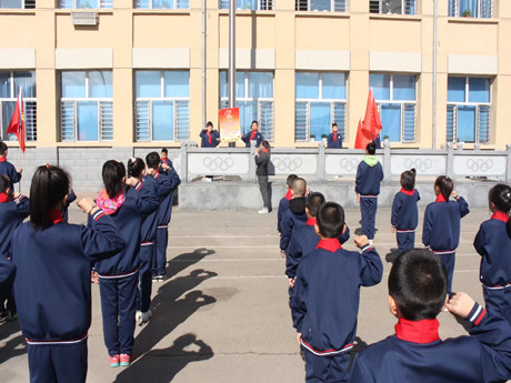 跃进小学传承红色基因争做新时代好队员入队仪式