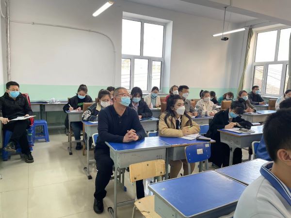 鸡西市第二中学教师表图片