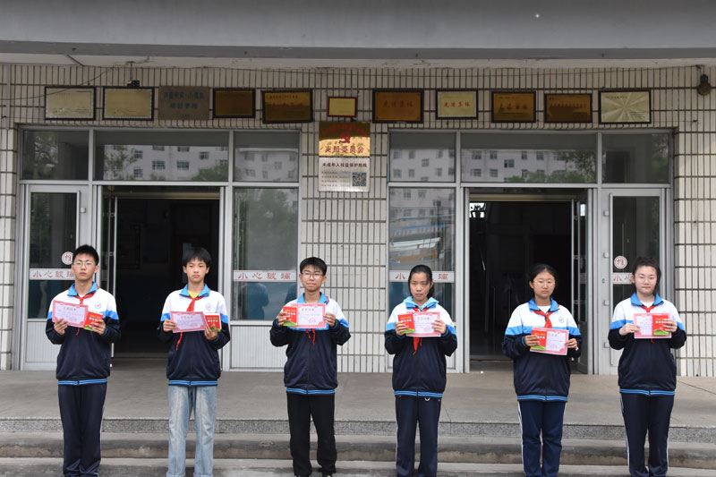 图片四：绳彩飞扬，快乐成长（四）.jpg