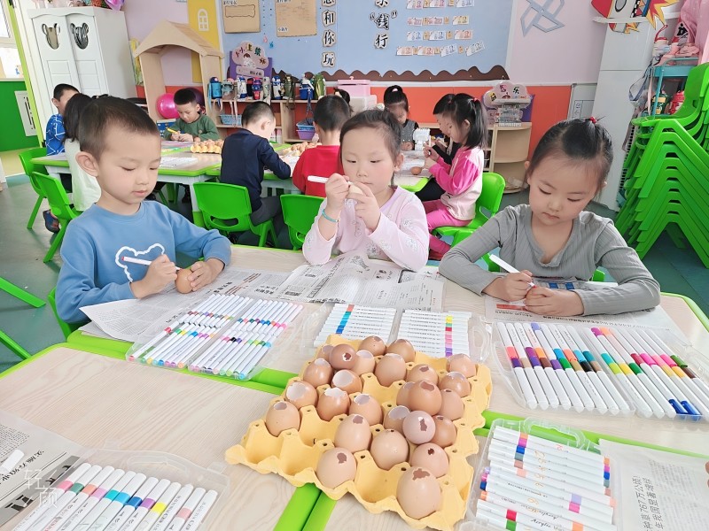 图4：彩绘蛋.jpg
