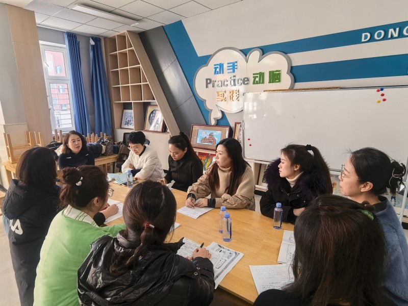图6：艺术名师工作室教研研讨会.jpg