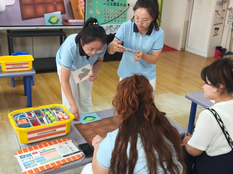 图片1：编程示范教学.jpg