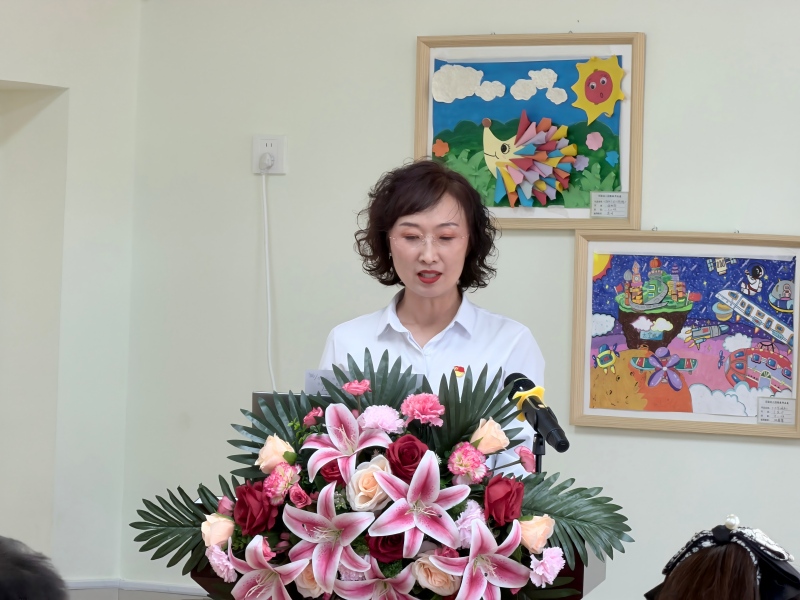 图片10：园长分享.jpg