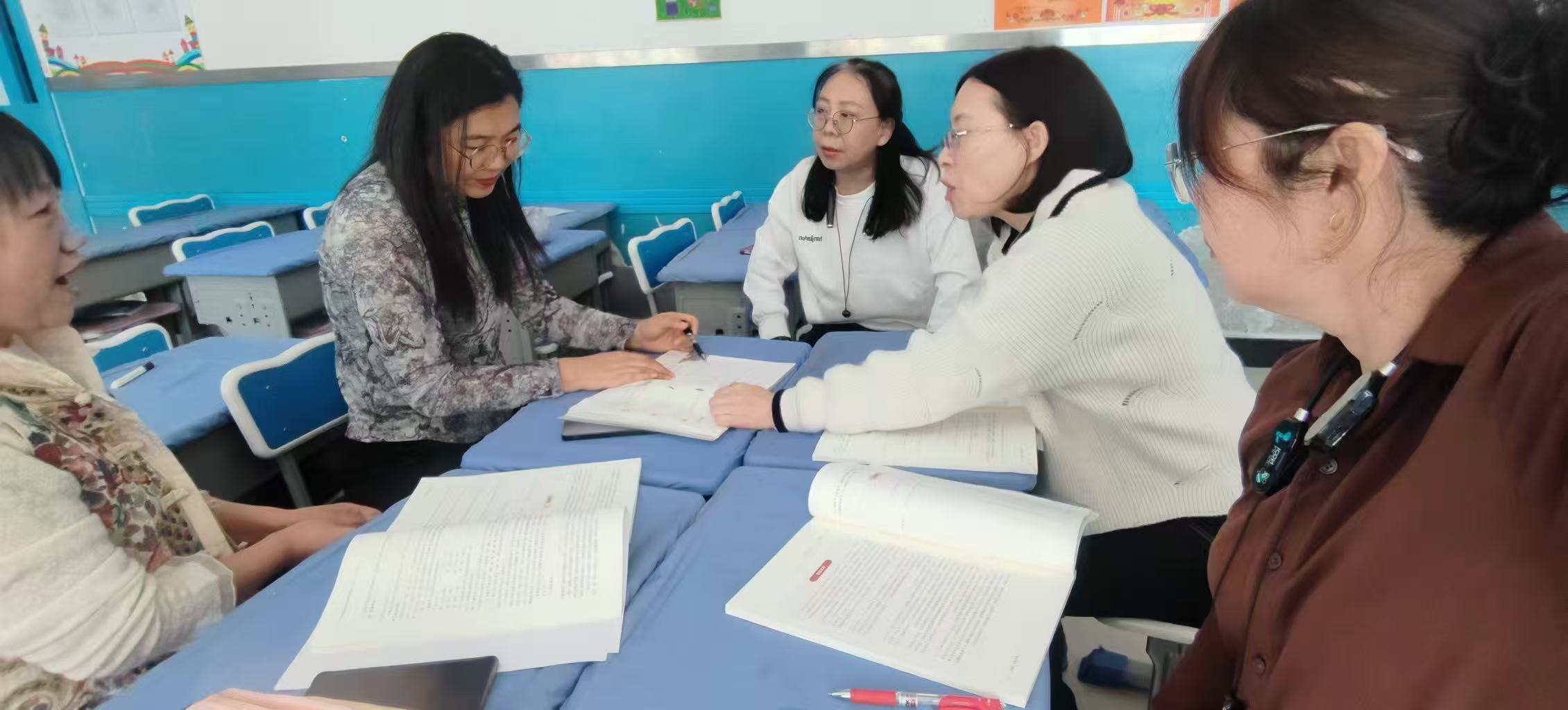图2.jpg 图2.jpg