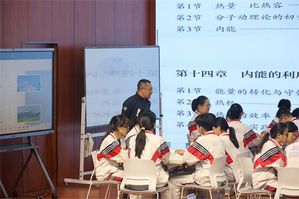图片六.jpg 图片六.jpg